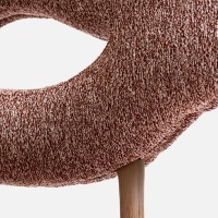 <a href="https://www.galeriegosserez.com/artistes/donnersberg-emma.html">Emma Donnersberg</a> - Cloud Chair Nimbus - Chêne/Amanda